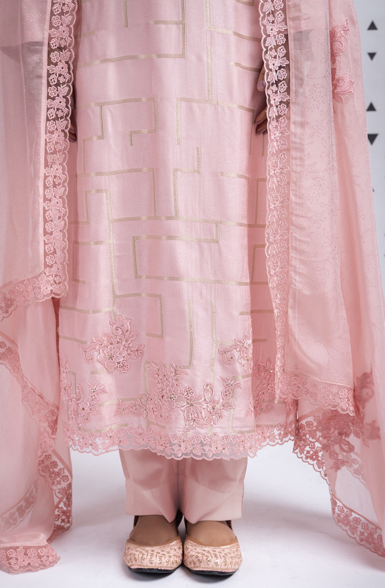 Silk Jacquard Salwaar Kameez with Beautiful Organza Dupatta - TUC2360A