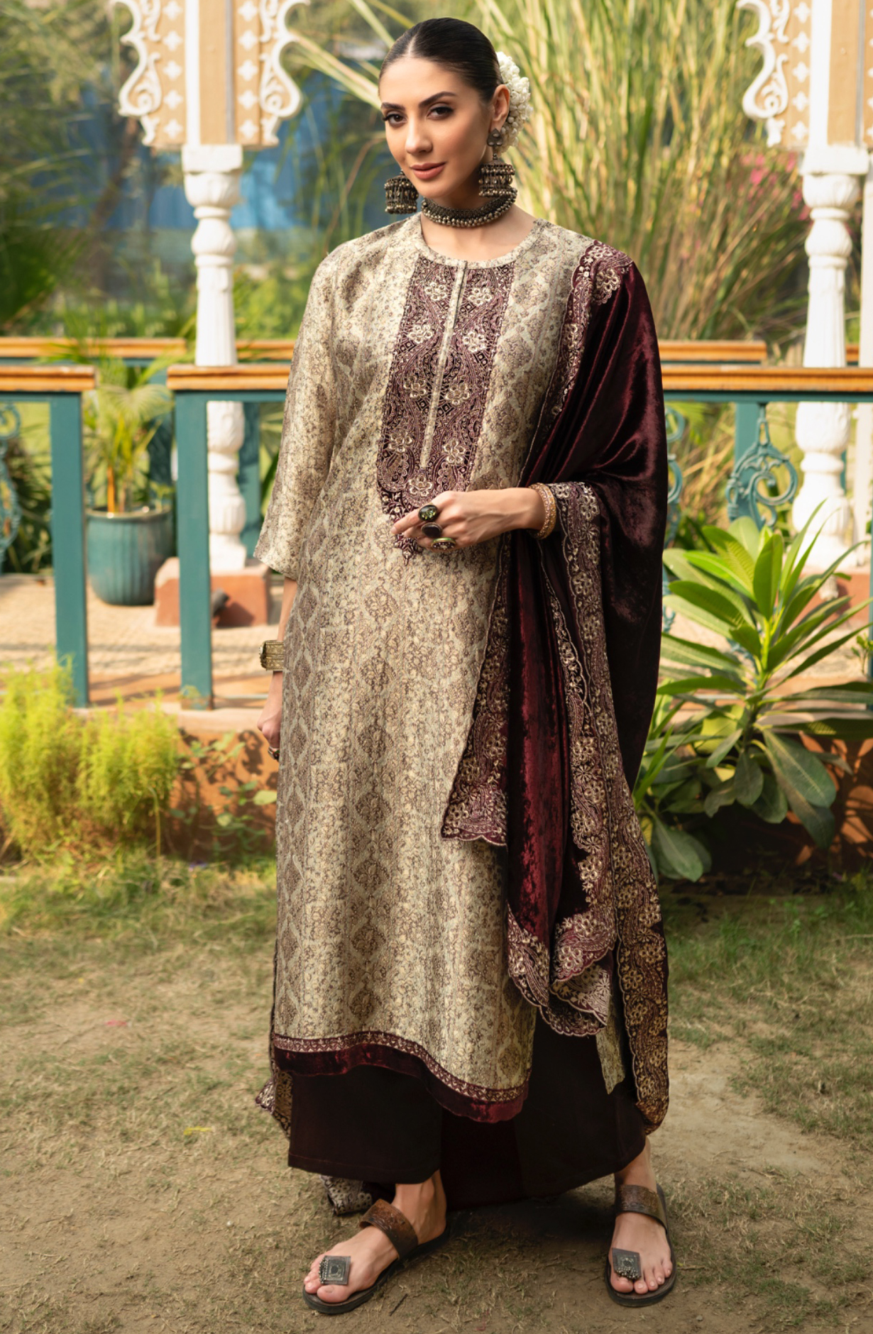 Pure Silk Beautiful Jacquard Digital Printed Suit with Velvet Dupatta- UNJ2311A