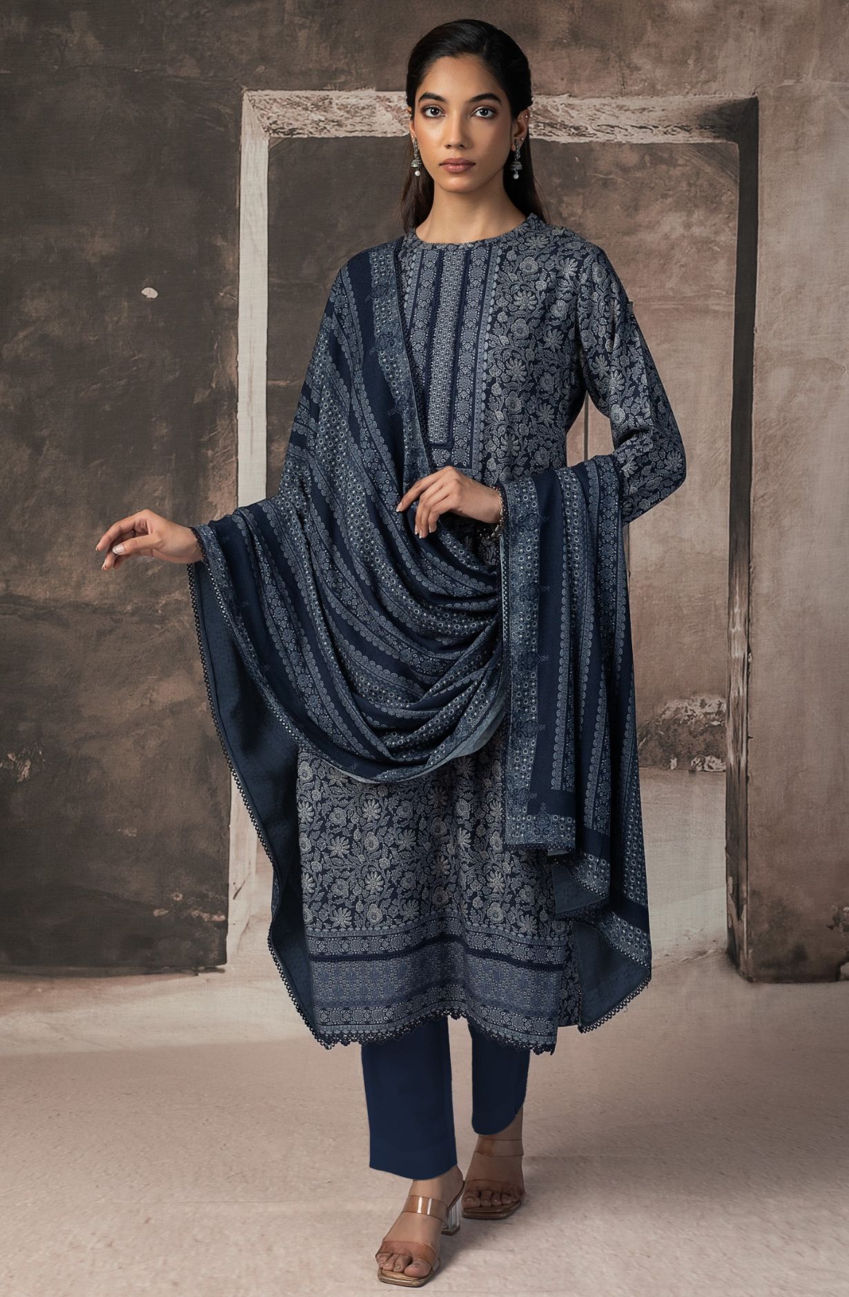 Blue Pashmina Digital Printed Suit with Pashmina Dupatta - GUN2152B
