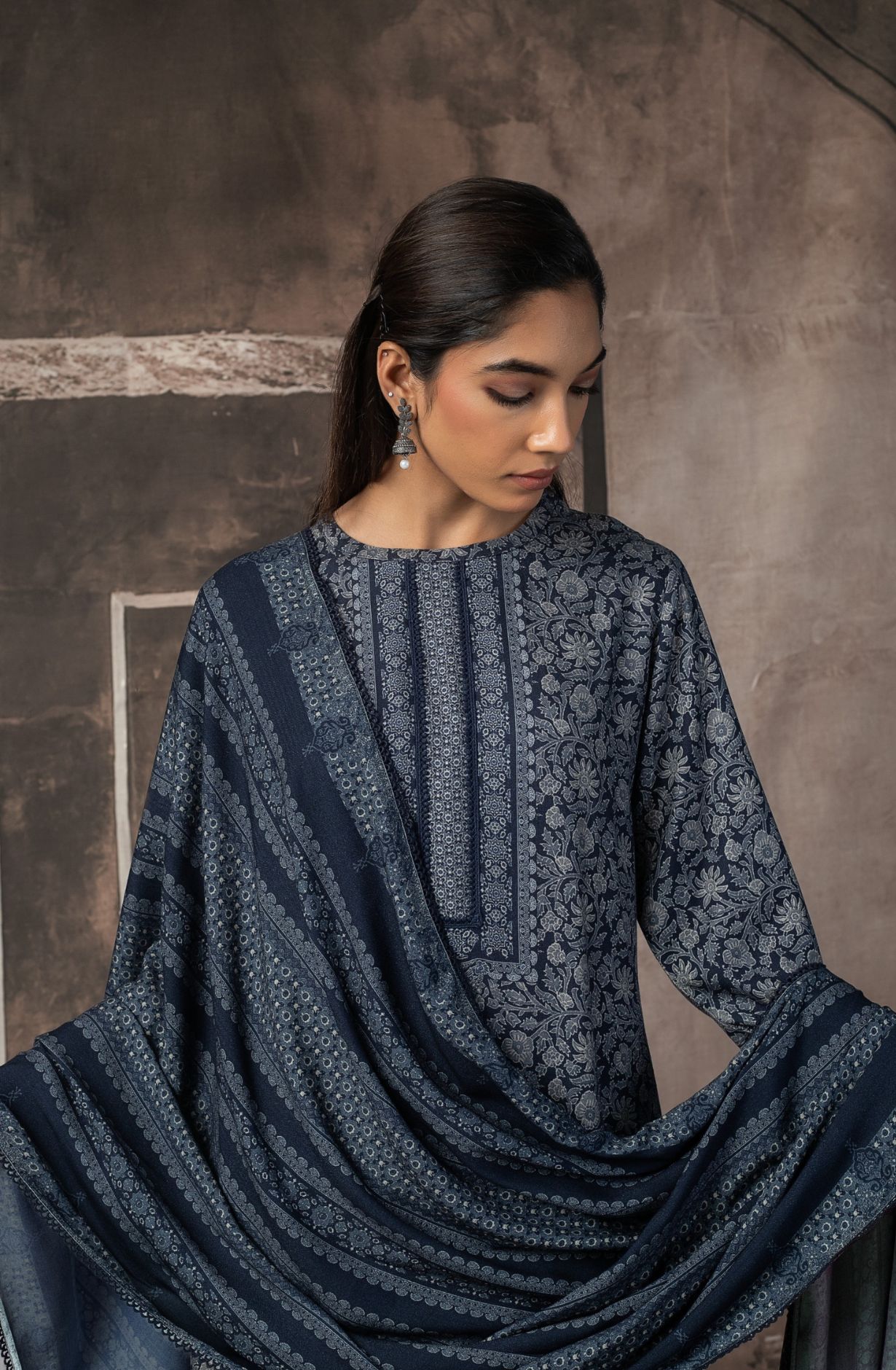 Blue Pashmina Digital Printed Suit with Pashmina Dupatta - GUN2152B