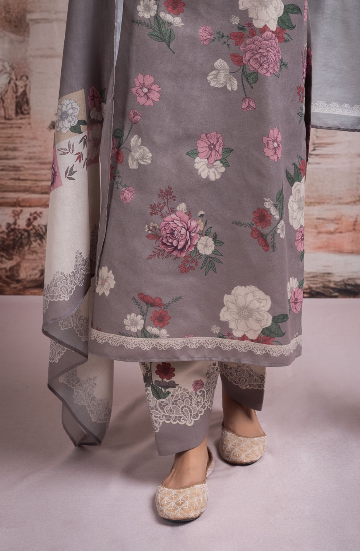 Brown Pashmina Digital Printed Suit with Pashmina Dupatta - TAH2120B