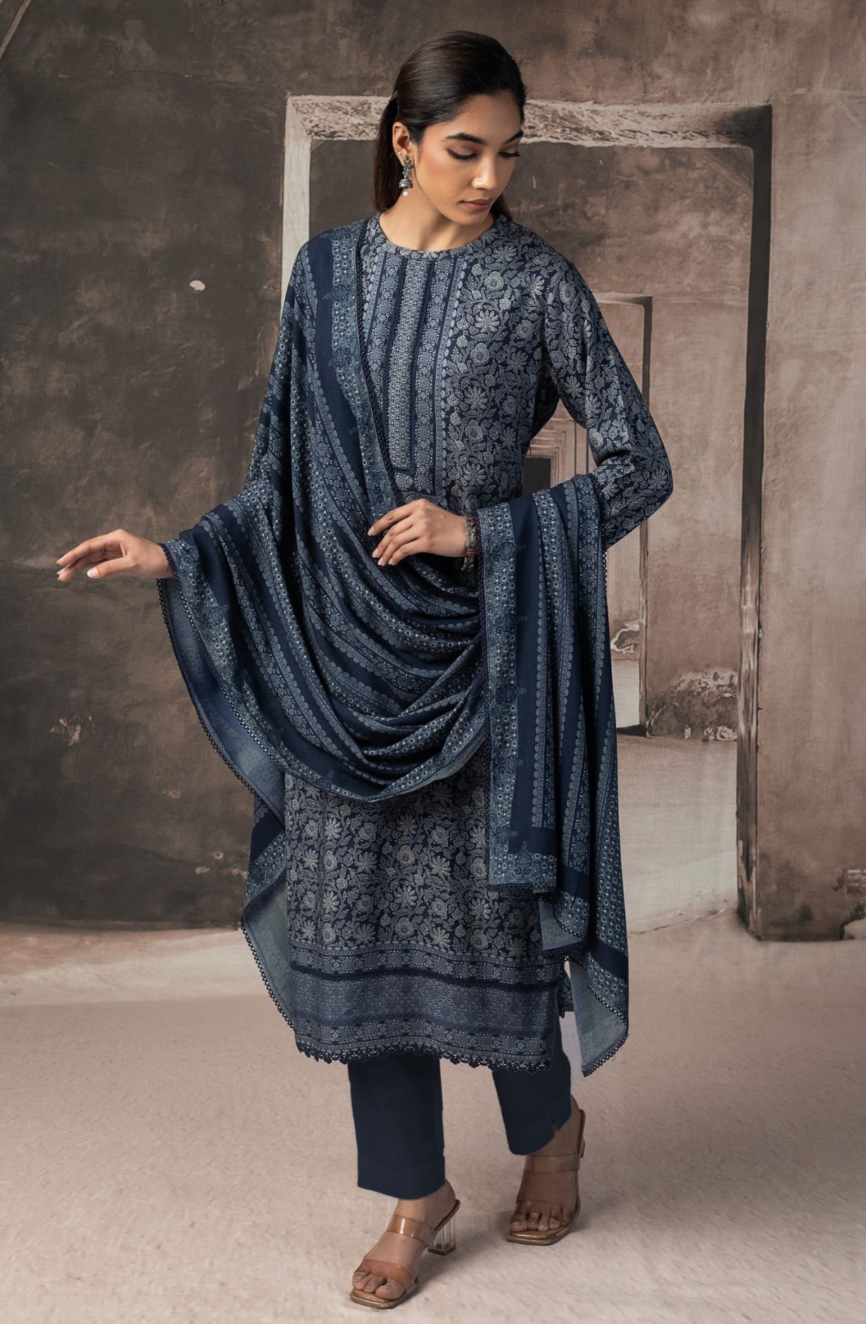 Blue Pashmina Digital Printed Suit with Pashmina Dupatta - GUN2152B