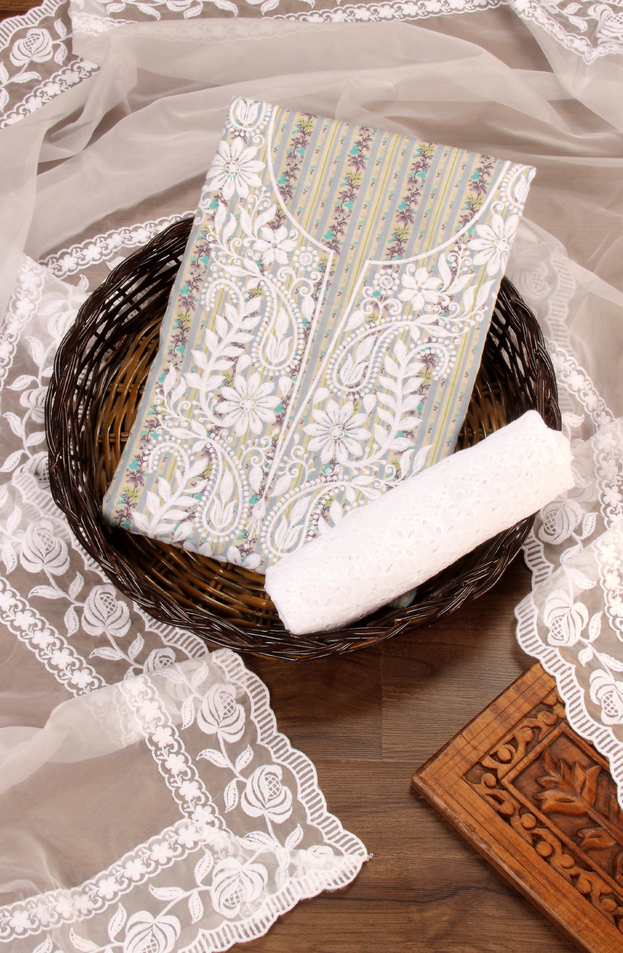 Grey Cotton Beautiful Embroidered Suit with Organza Dupatta - USPMUS1001