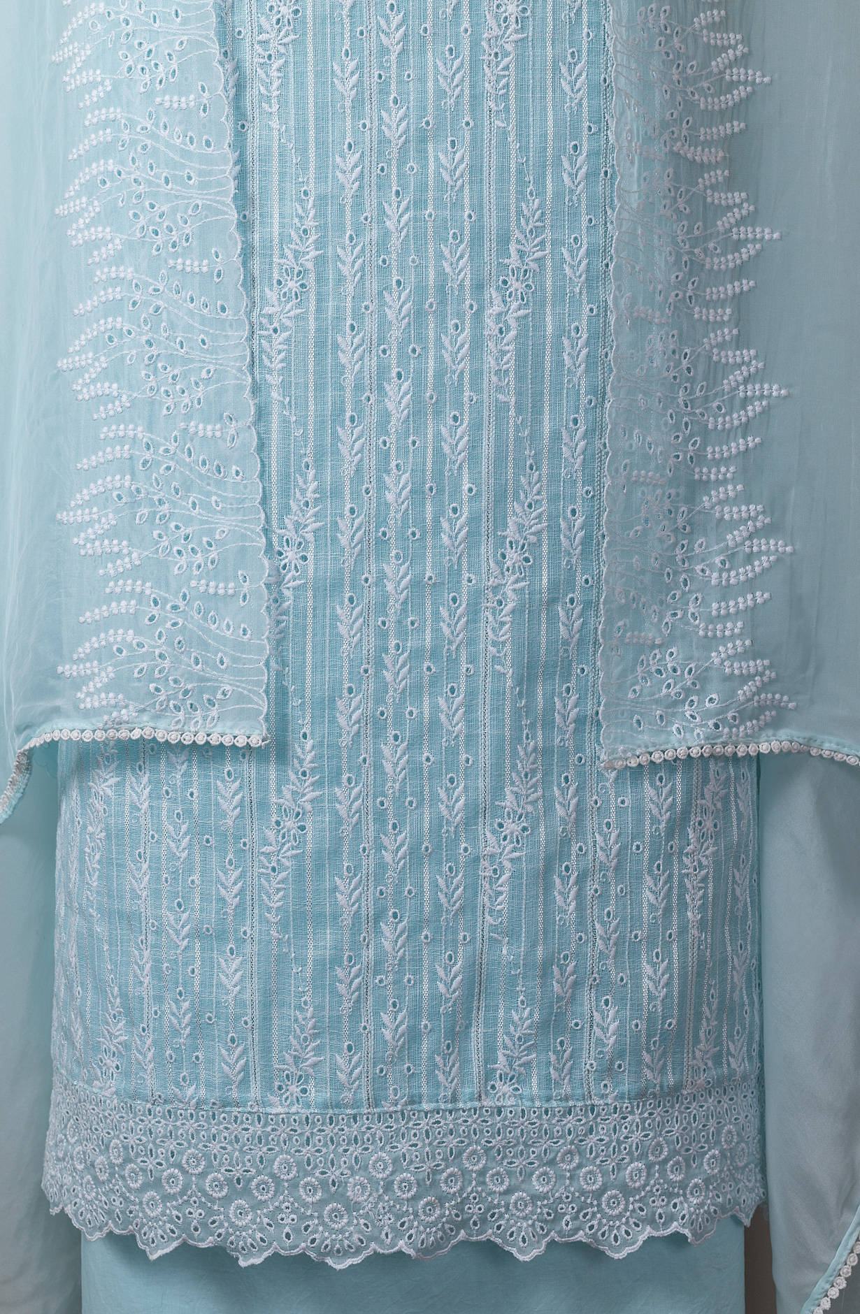 Sky Blue Linen Beautiful Embroidered Suit with Organza Dupatta - VAR1201A
