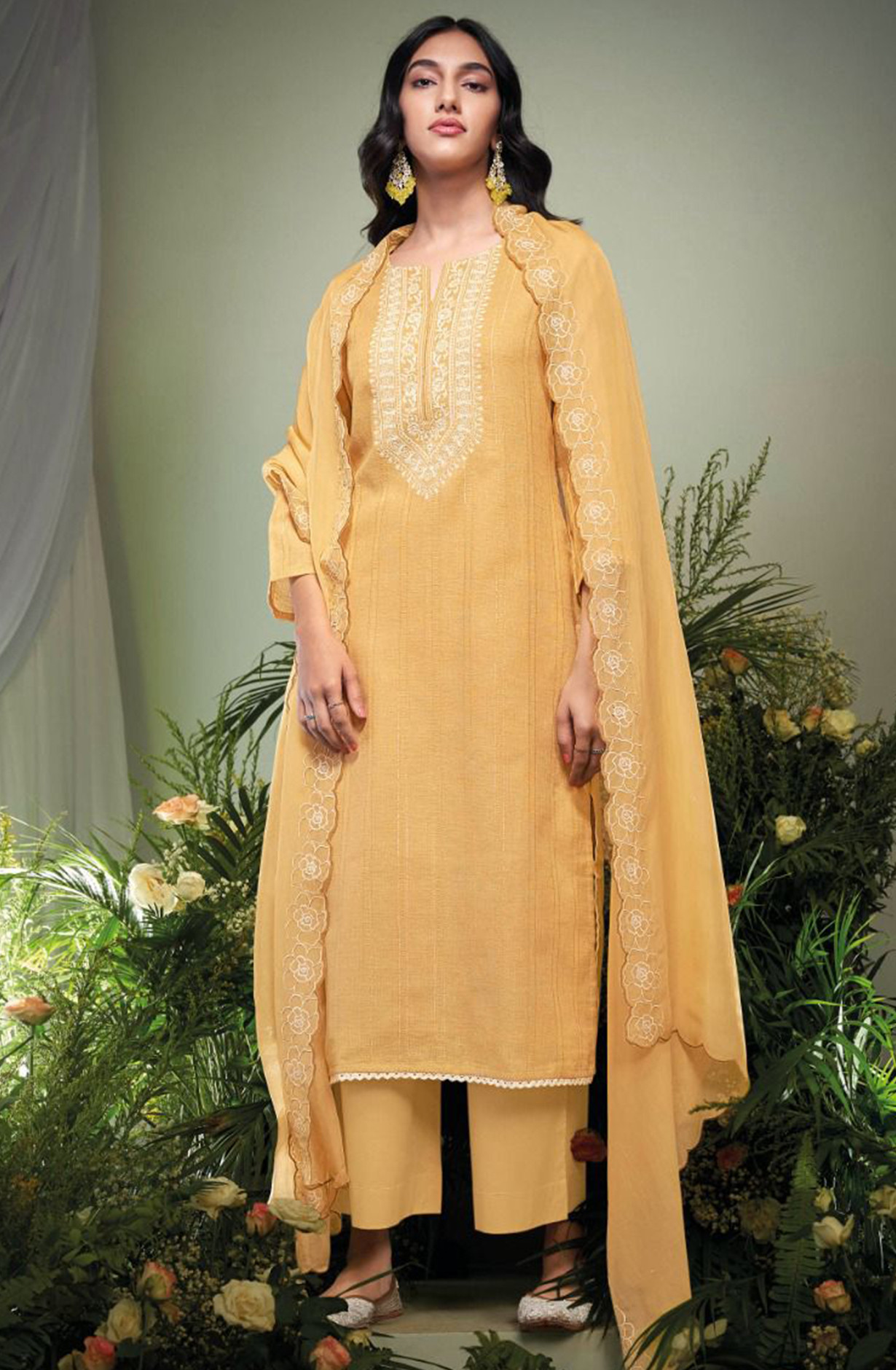 Yellow Linen Jaquard Suit Set with Dupatta - VARC2011