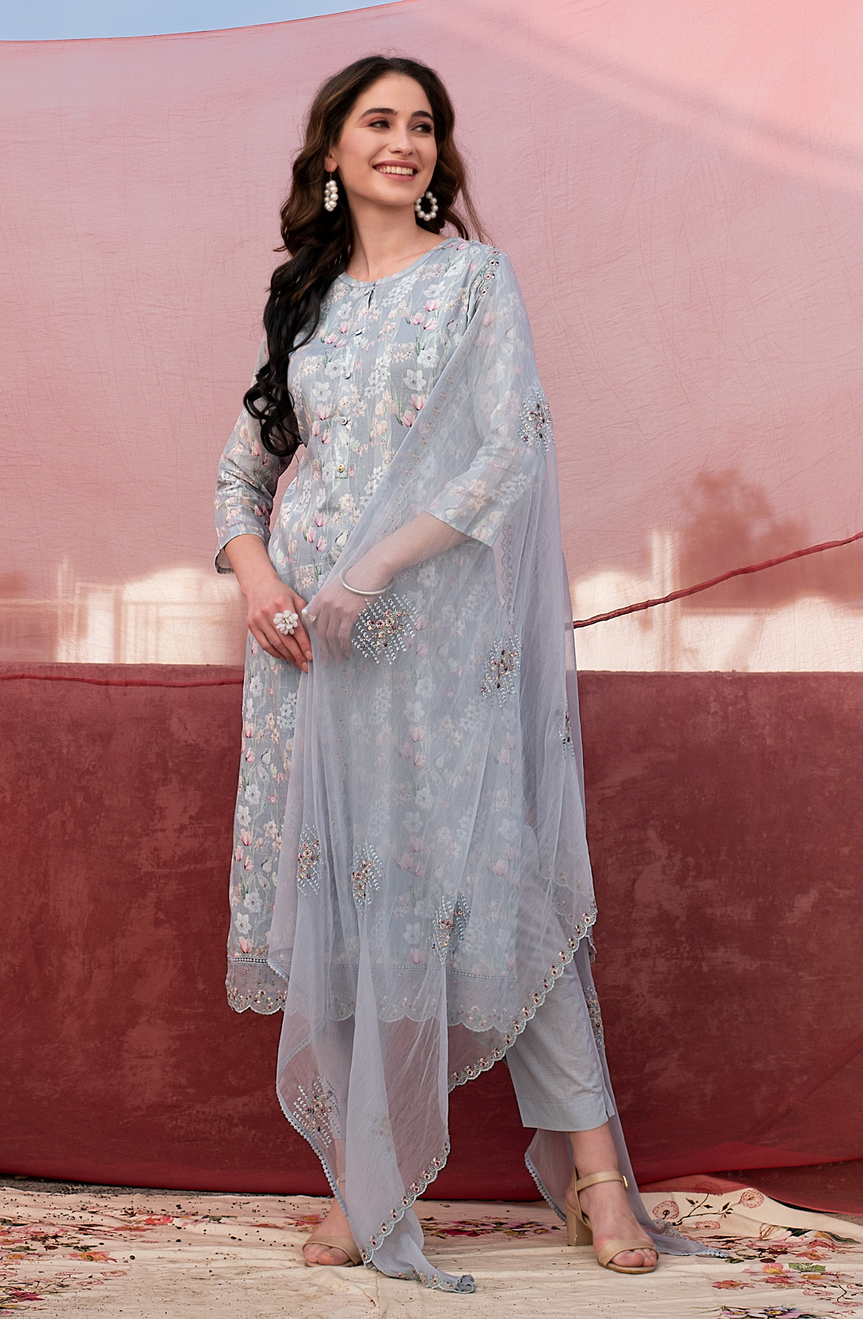 Grey Pure Cotton Beautiful Digital Print Suit-set with Chiffon Dupatta - VER1798B