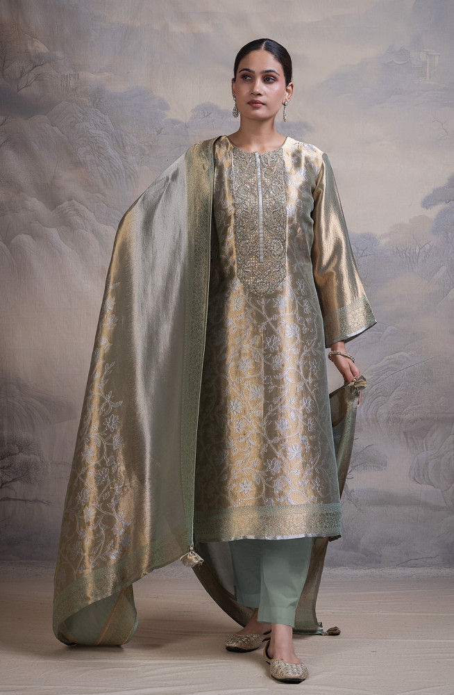 Image of Green Madurai silk jacquard Unstitched Suit with Beautiful Dupatta- R157-SPR2855A