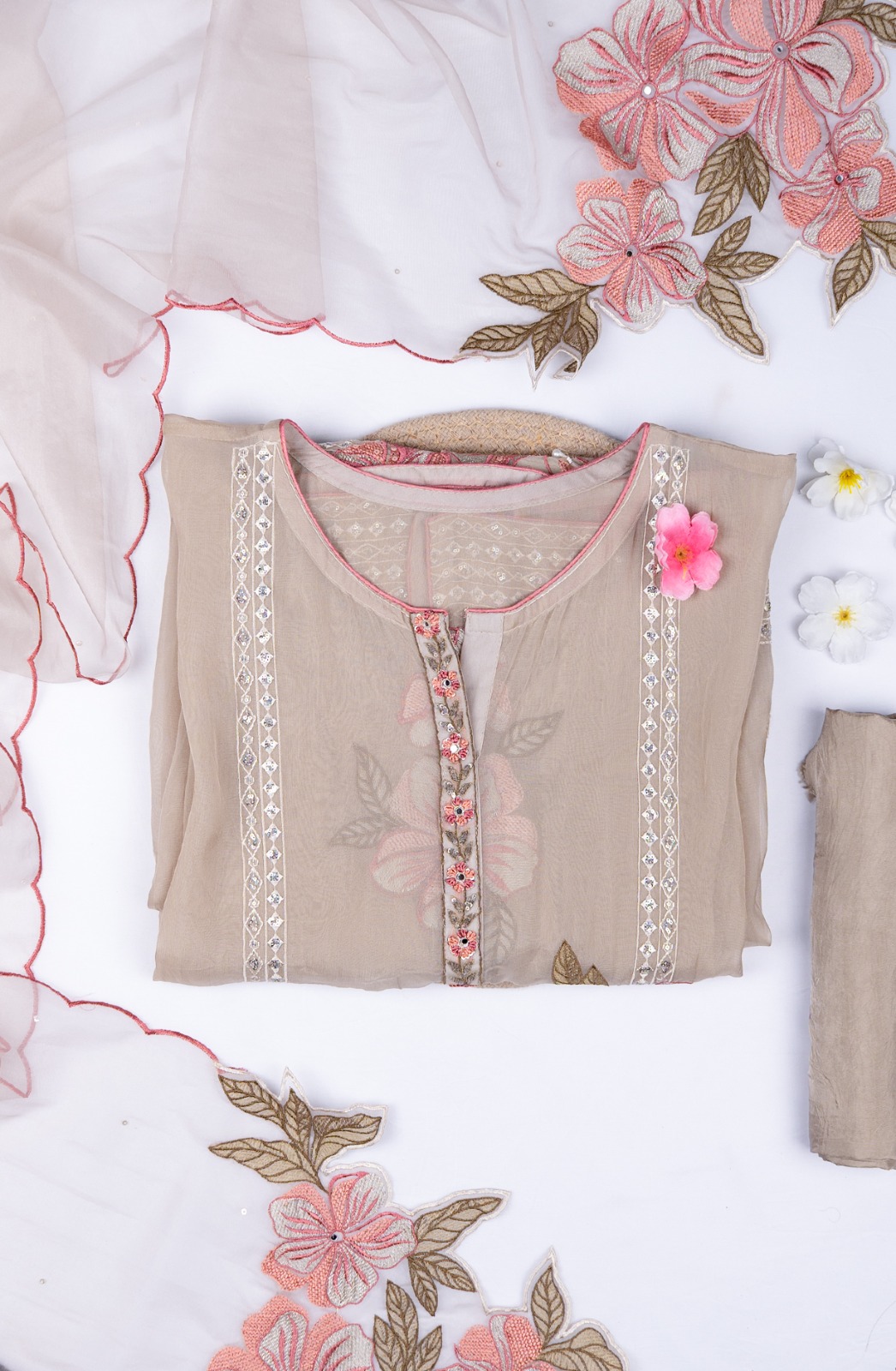 Grey Organza Beautiful Suit Set with Dupatta - 669-18327