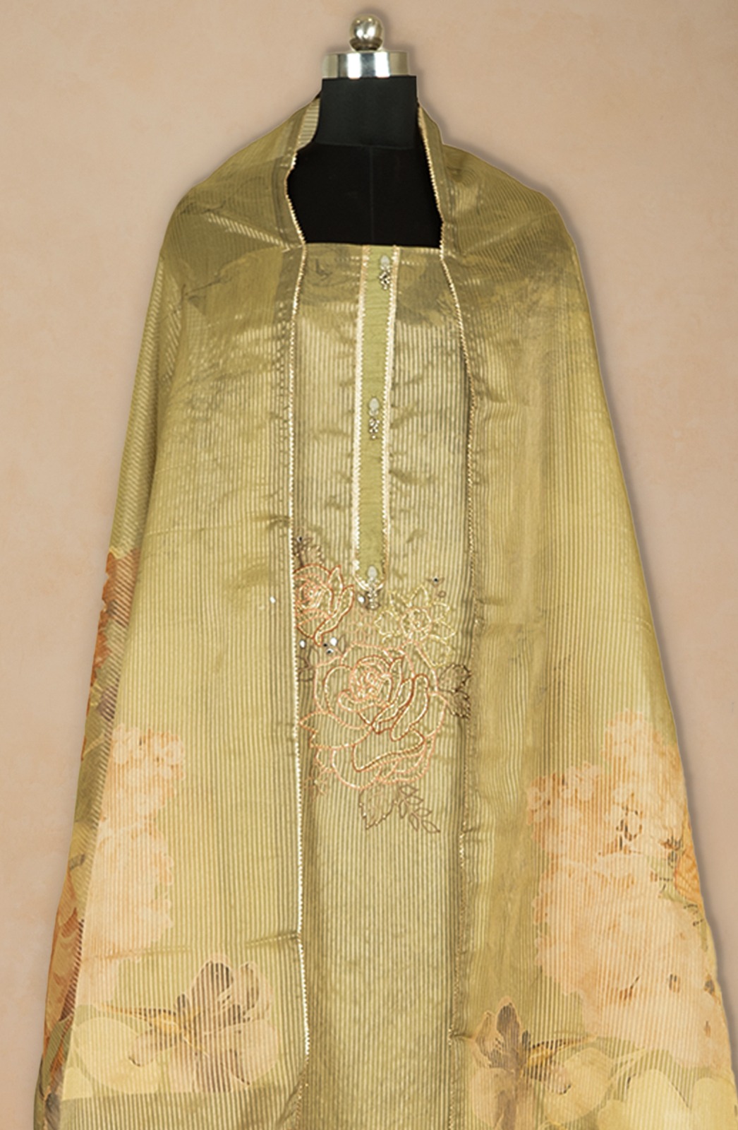 Green Organza Beautiful Suit Set with Dupatta - 669-18186A