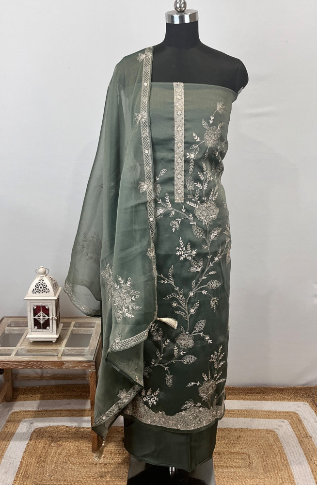 Image of Green Suit Set with Silk Dupatta - USPSLK1301-1A
