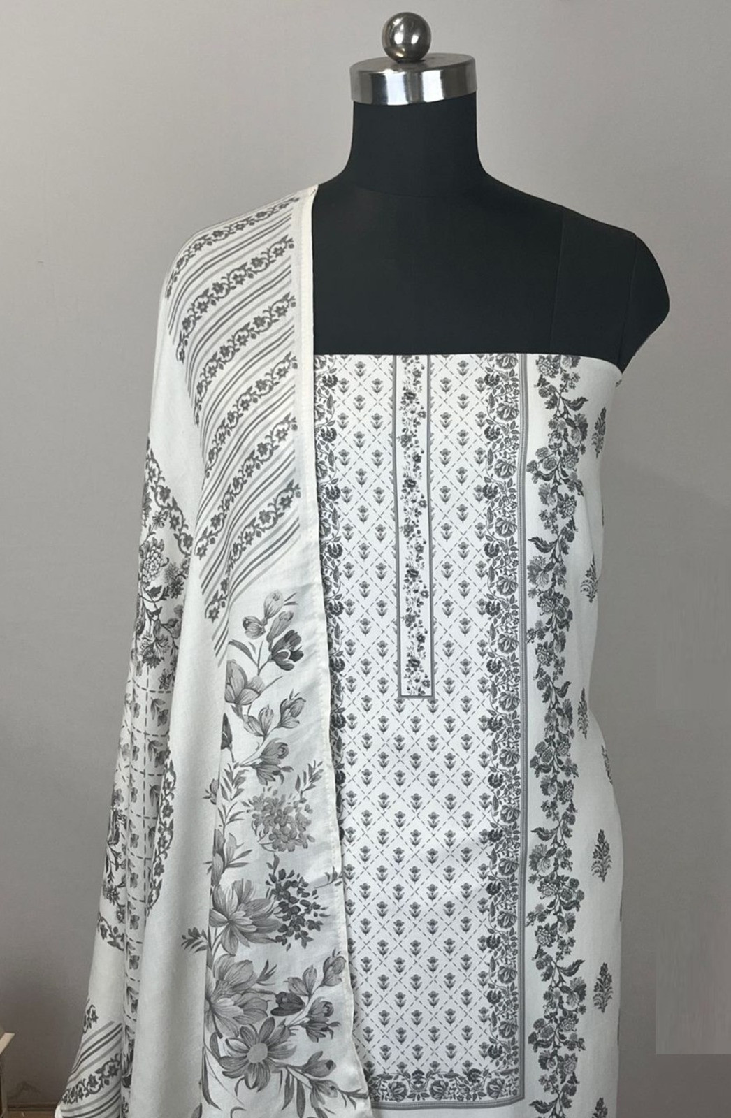 Off- White Spun Suit Set with Dupatta - WEPSH1019-4A