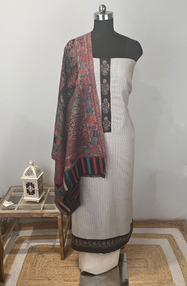 Image of Off- White Spun Suit Set with Dupatta - WEPSH1019-1A