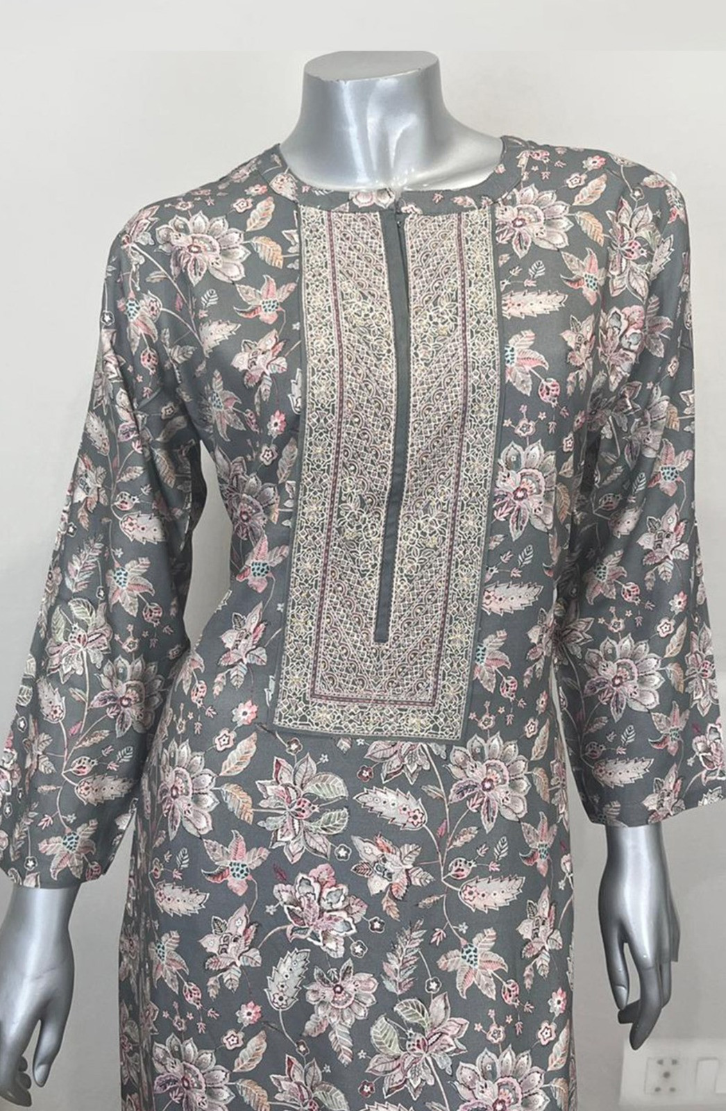 Grey Pashmina Beautiful Top and Bottom - R157-RTW31