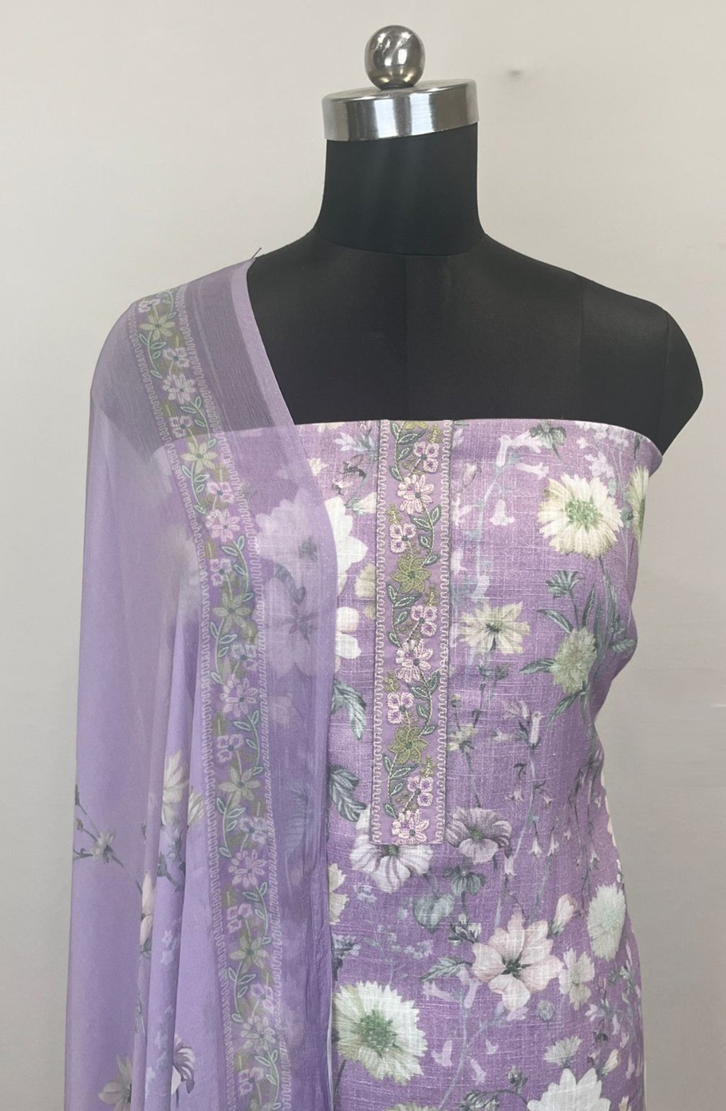 Lavender Cotton Linen Suit set with Chiffon Dupatta- BER2853