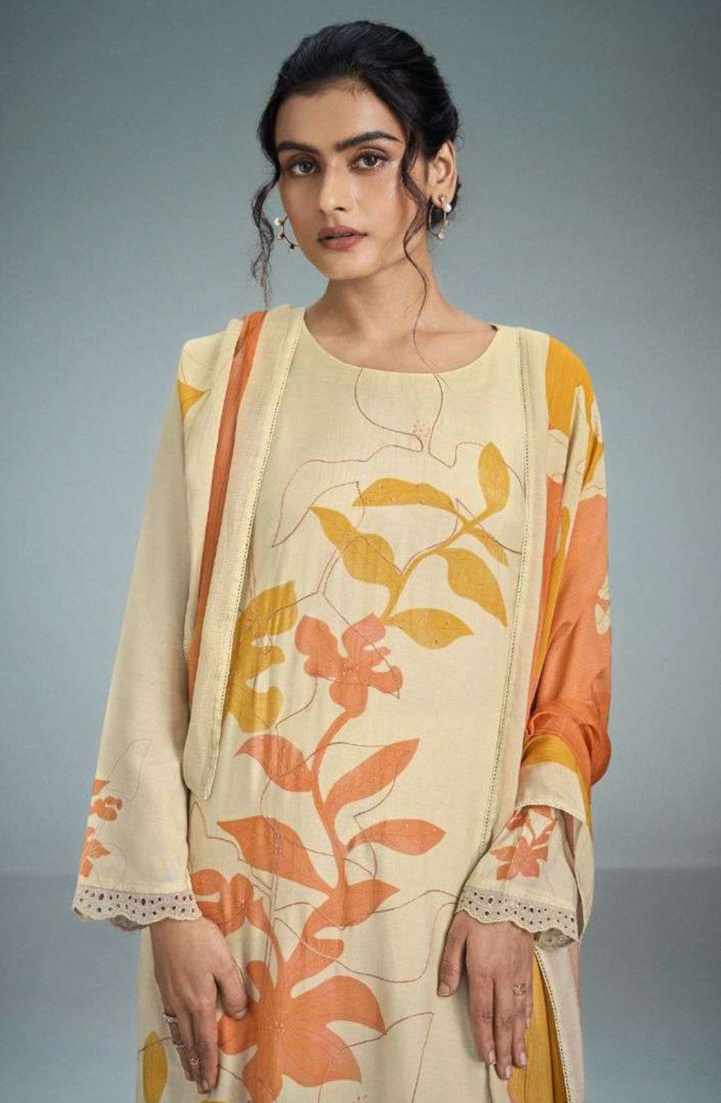 Cream Muslin Beautiful Suit Set with Dupatta - SAK11081A