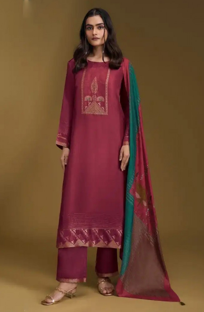 Image of Maroon Russian silk jacquard Suit Set with Dupatta - PAR11071A