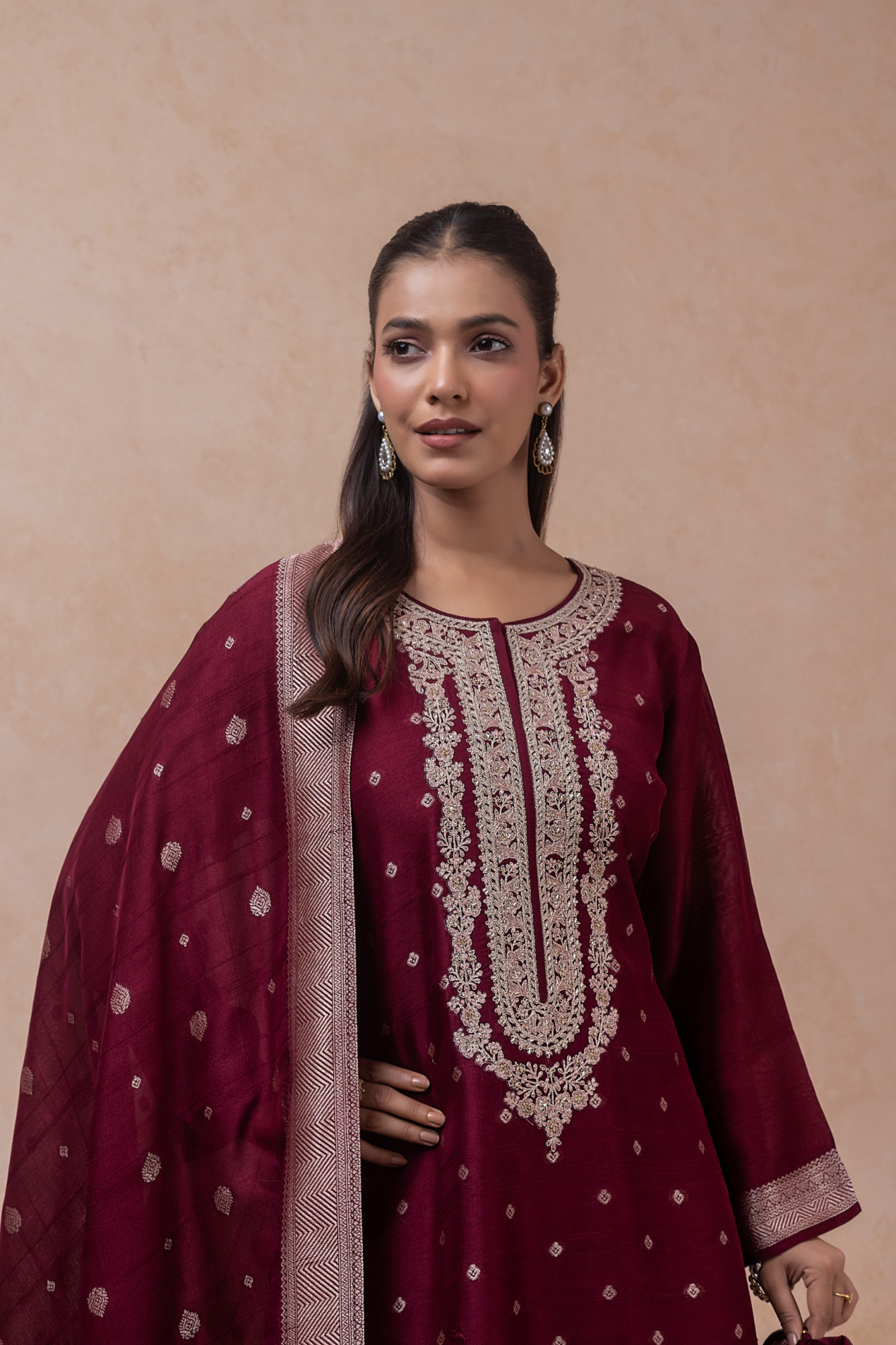 Wine Silk jacquard Unstitched Suit Set with Dupatta - R157-SPR2802