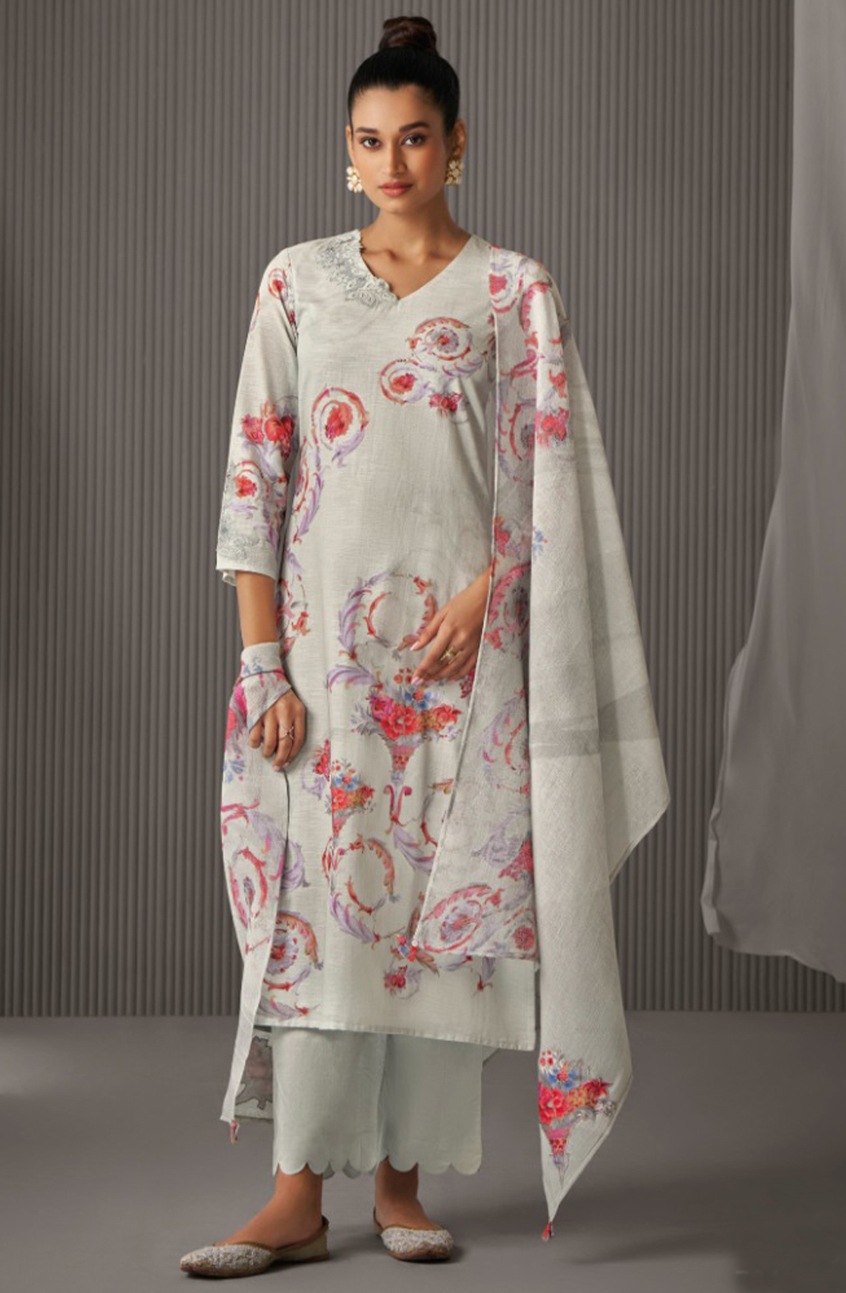 Grey Linen Printed Suit with Beautiful Dupatta - YUM7111B