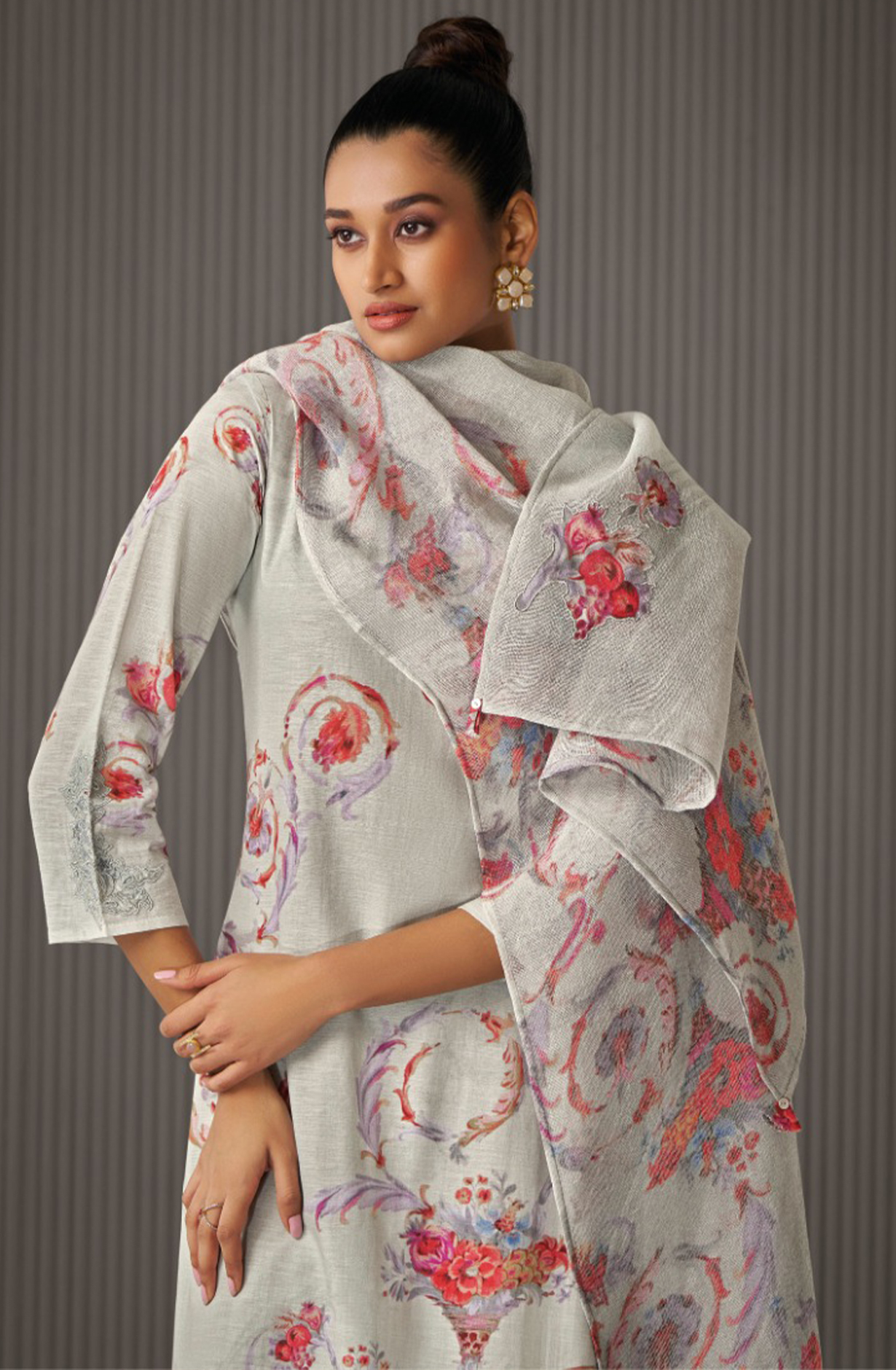 Grey Linen Printed Suit with Beautiful Dupatta - YUM7111B