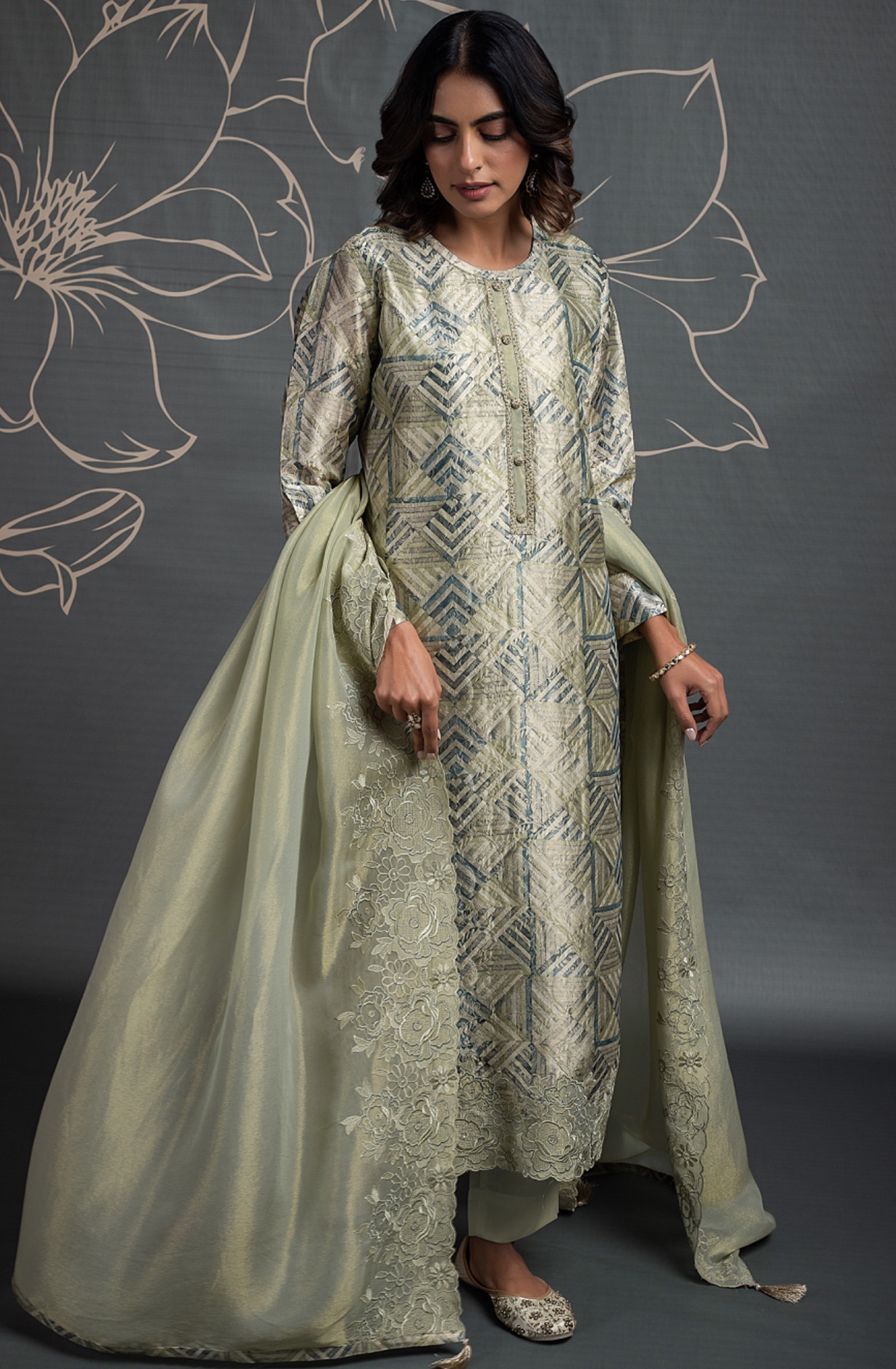 Pure Silk Jacquard Suit Set with Organza Tissue Dupatta - ZOY2399A