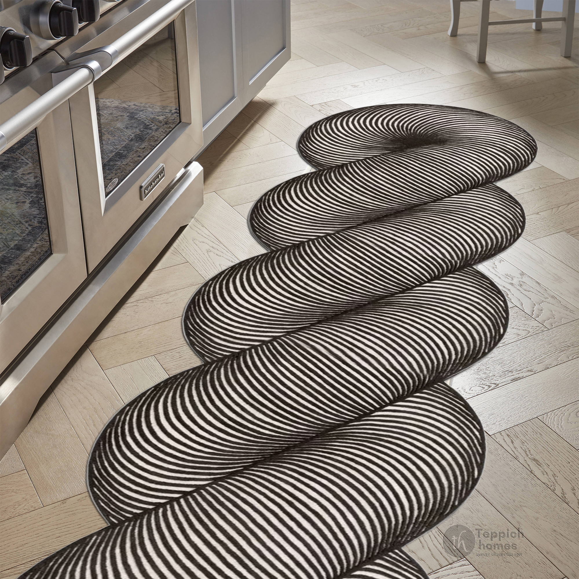 Modern Spiral Twist Black Rug | 8x10 ft