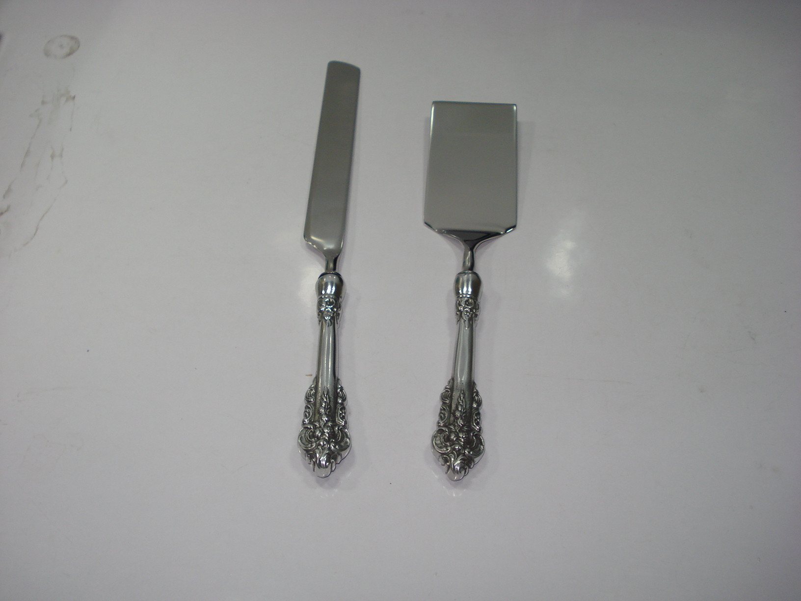 Stainless Steel Cake Carving and Serving Set