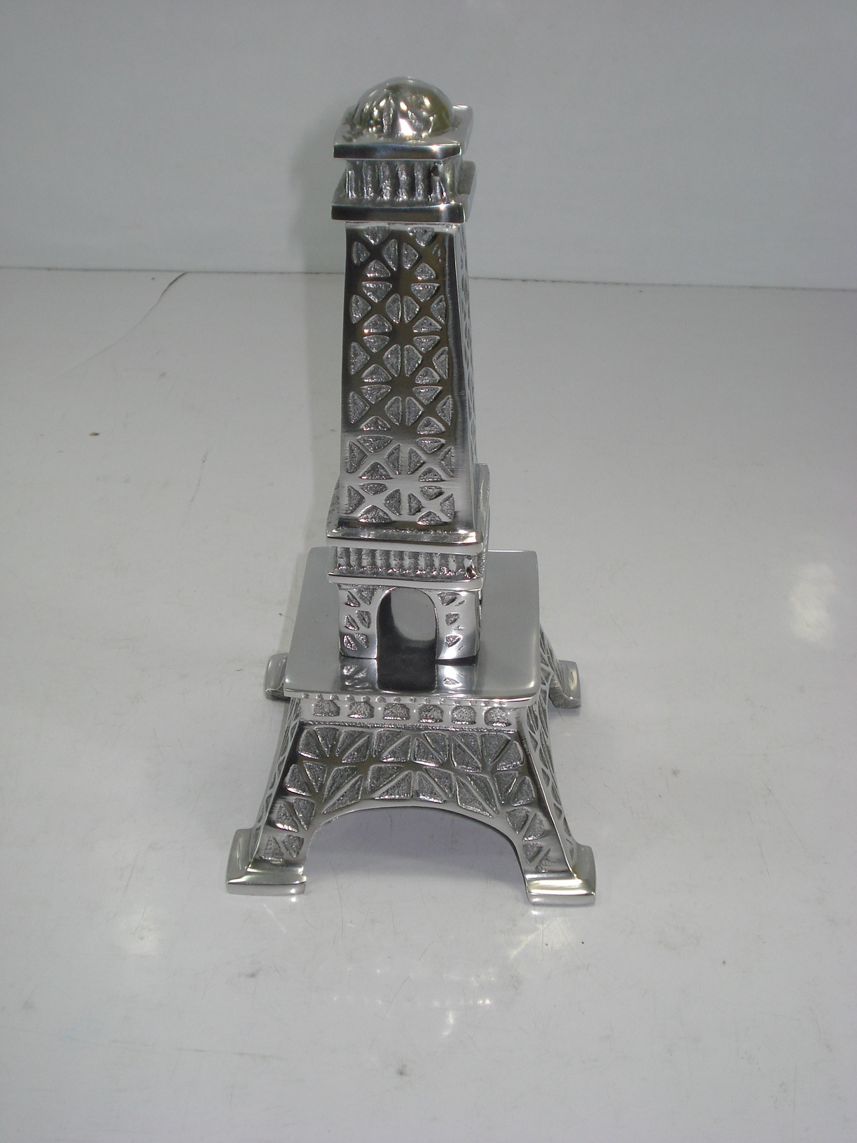 Aluminum Decorative Object
