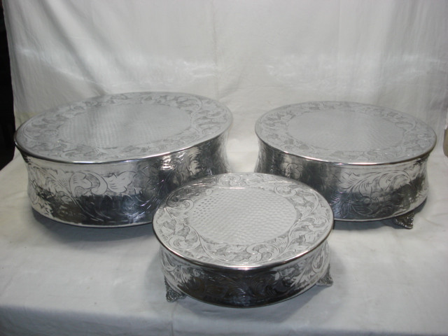 Nickel Plated Aluminum Cake Stand