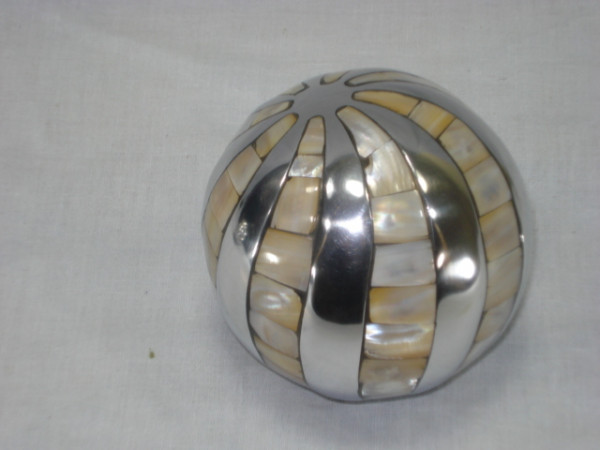 Image of Mother of Pearl Ball