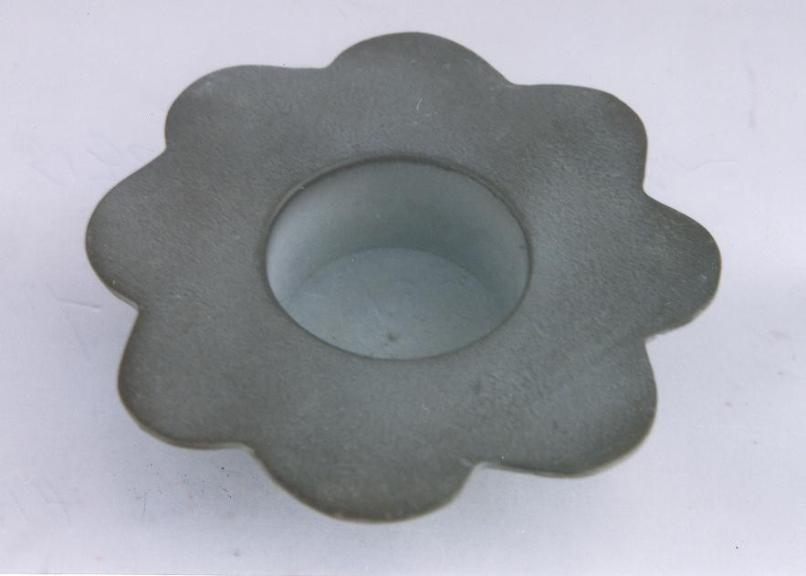 Iron T-Lite Holder