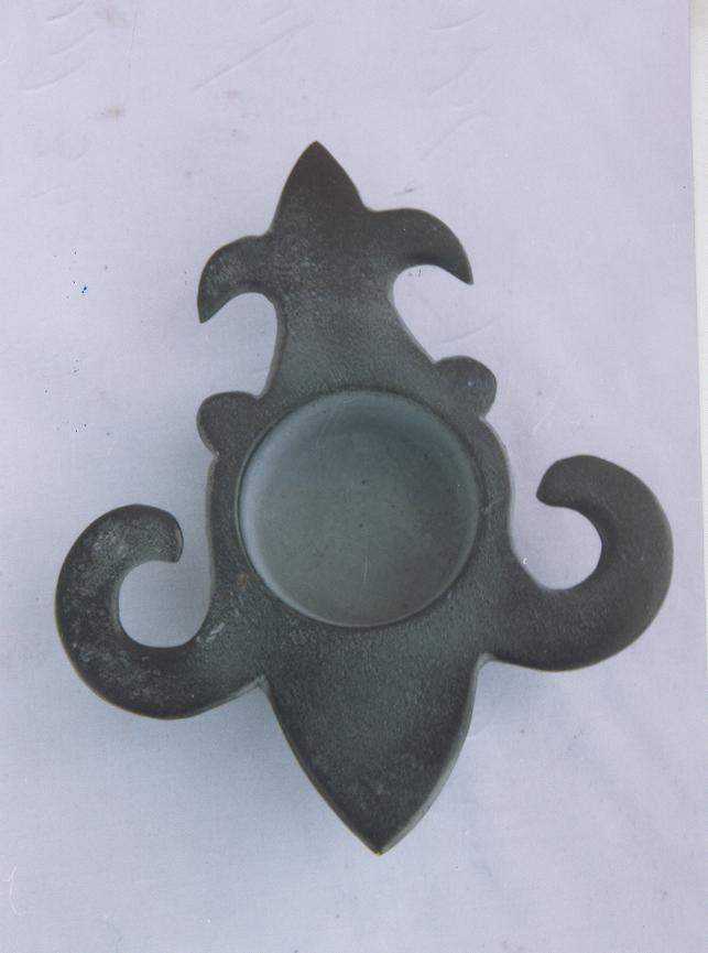 Iron T-Lite Holder
