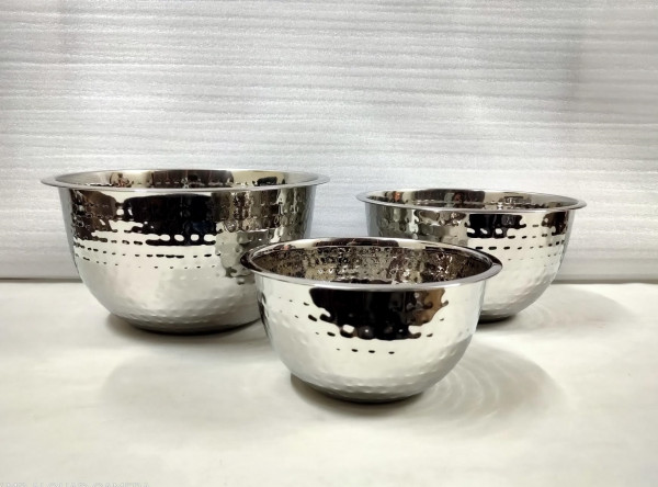 Image of Hammered Mixing Bowls
