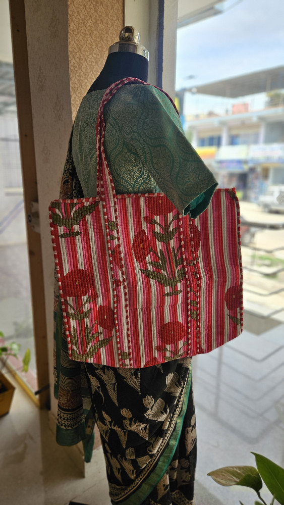 Image of Handblock printed Zipper tote bags