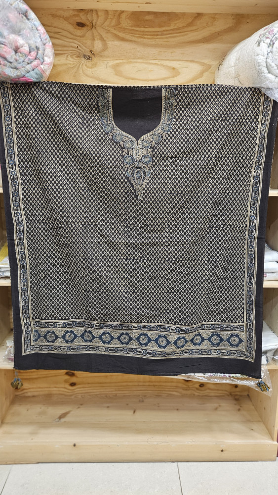 Image of BLACK AJRAKH HANDBLOCK PRINT KAFTAN