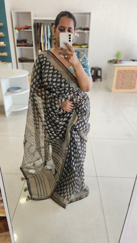 Image of BLACK HANDBLOCKPRINTED KOTA DORIA SAREE