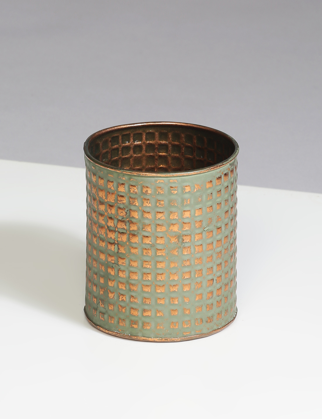 Embossed Vintage finish metal planter