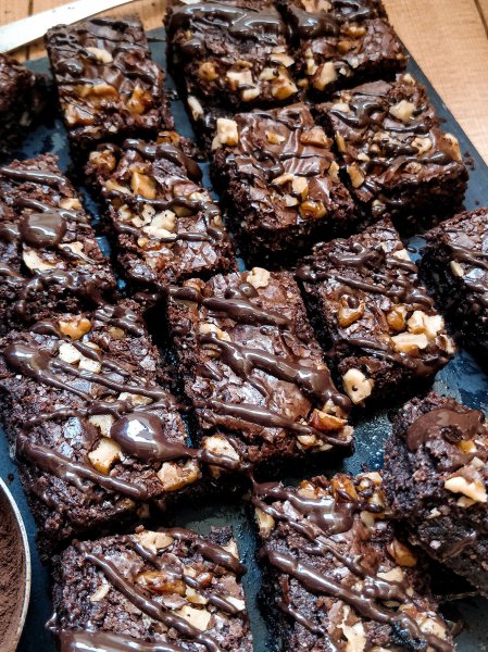 Image of Walnut American Brownie