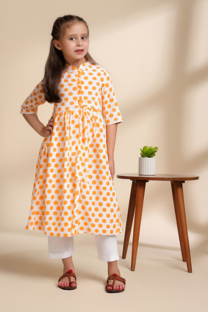 Image of Vintage Cape Set (of 2)