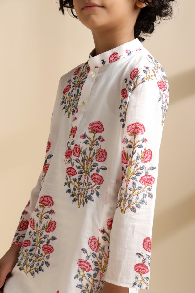 Mesh Kurta Set (of 2)