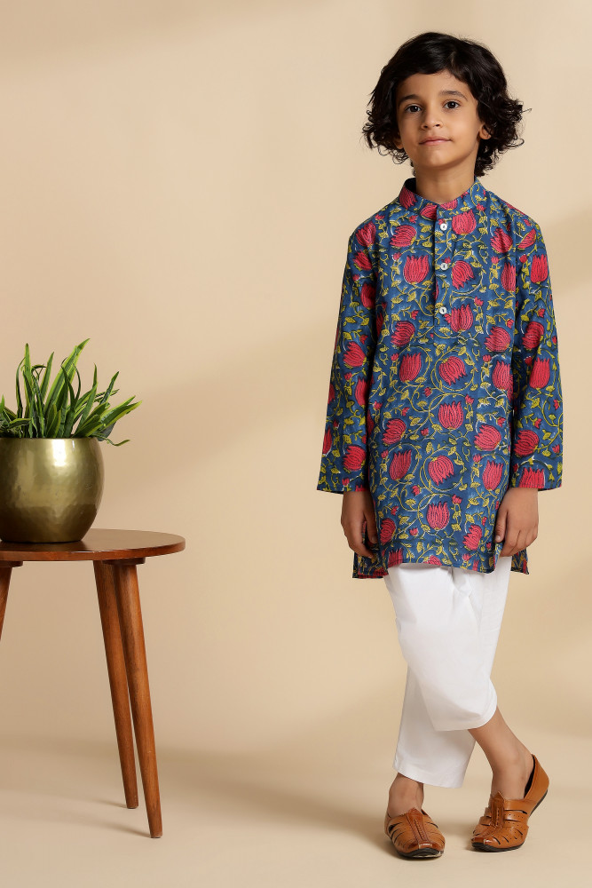 Image of Pond Kurta Set (of 2)