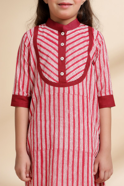 Zinnia Kurta Set (of 2)