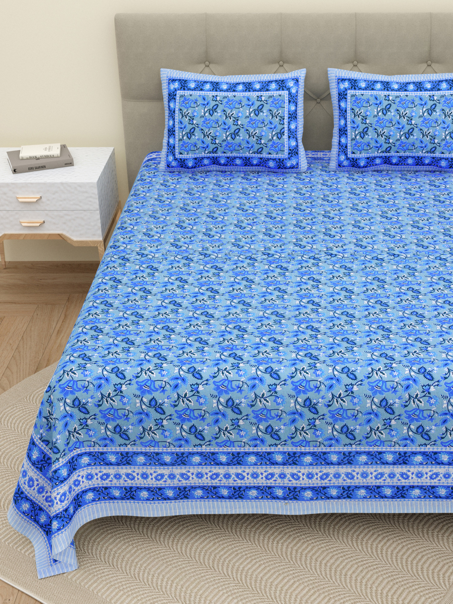 White  Blue Floral 210 TC  Pure Cotton Double Bedsheet with 2 Pillow Covers