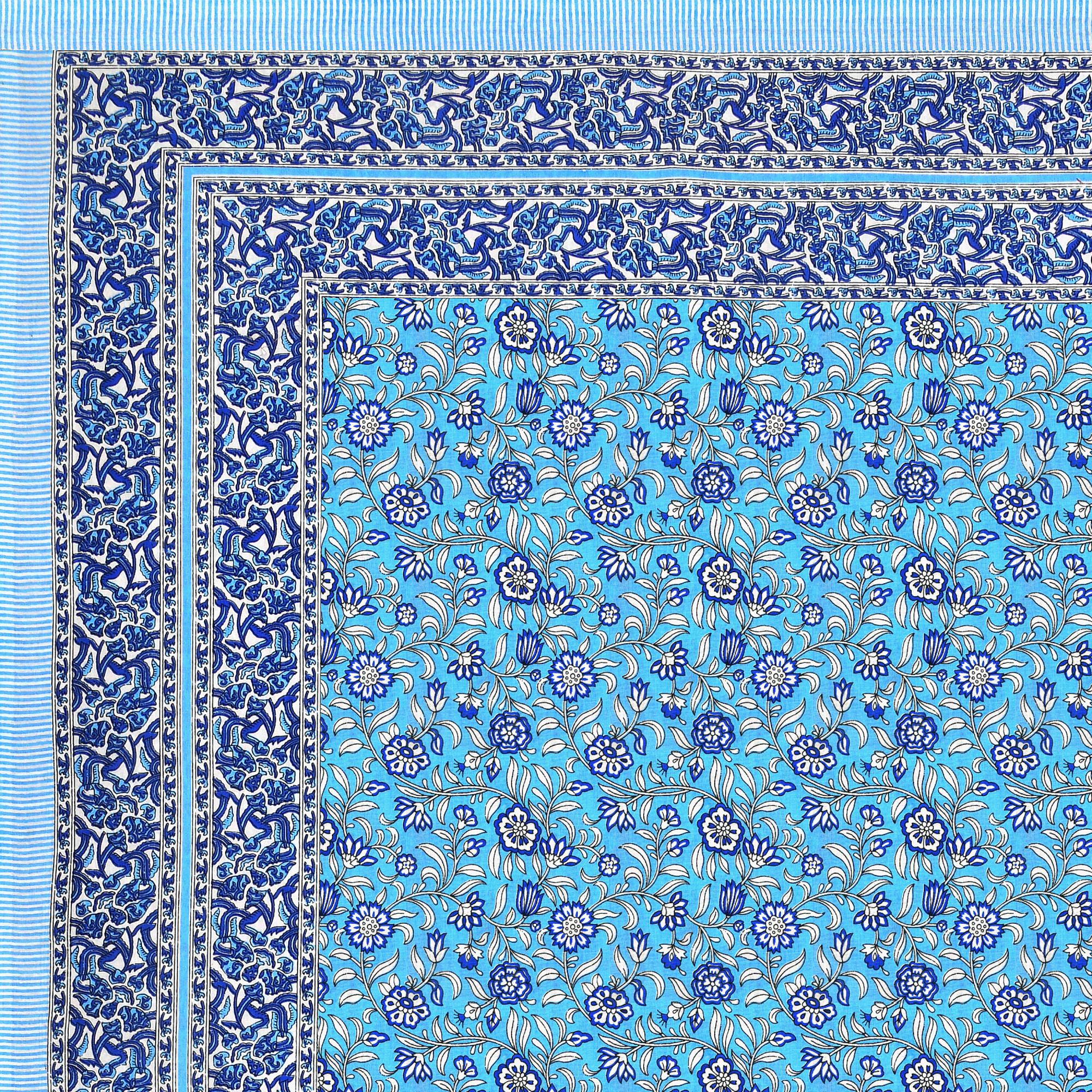 White Blue Floral 210 TC Pure Cotton Double Bedsheet with 2 Pillow Covers