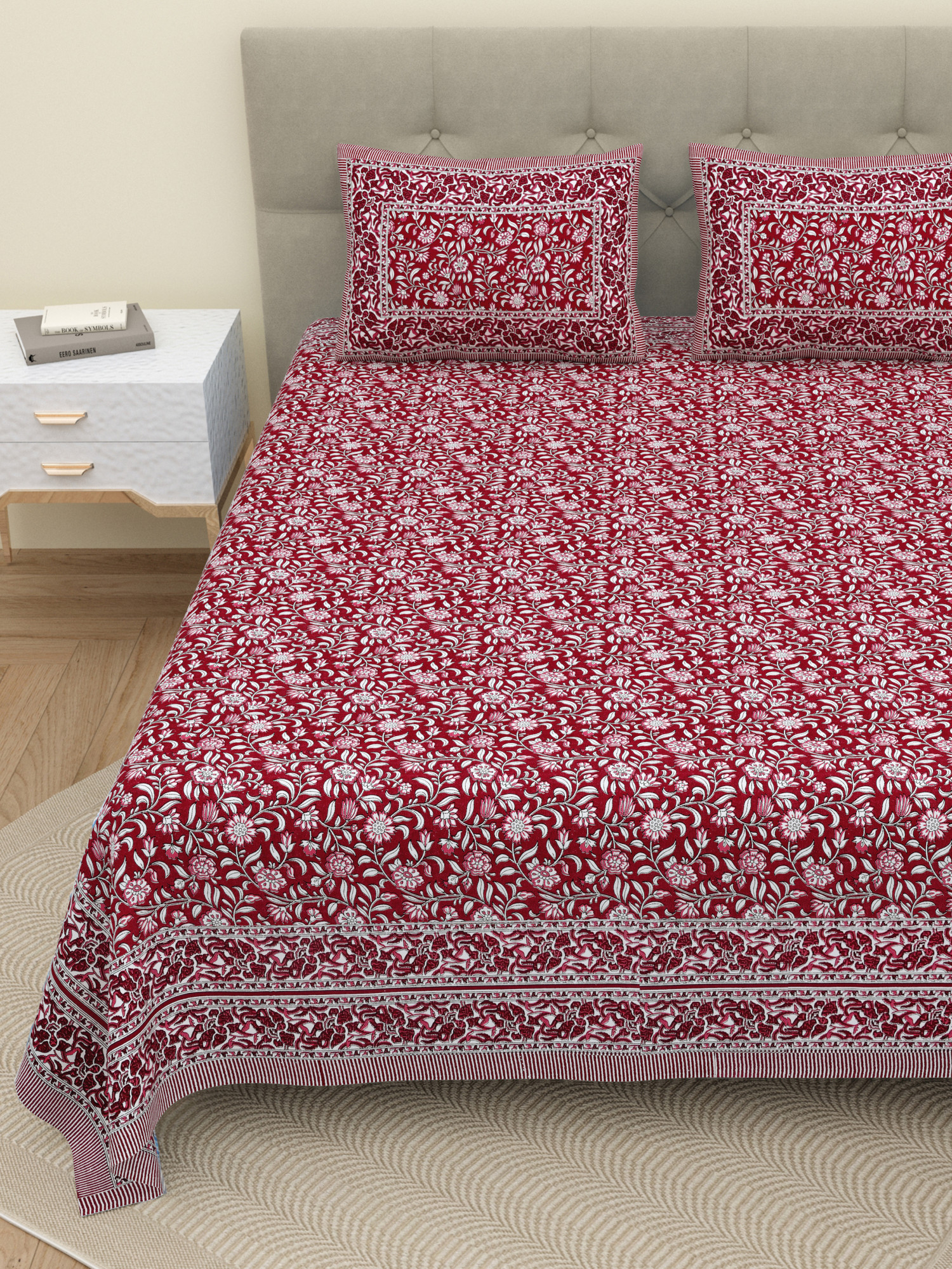 White Maroon Floral 210 TC Pure Cotton Double Bedsheet with 2 Pillow Covers