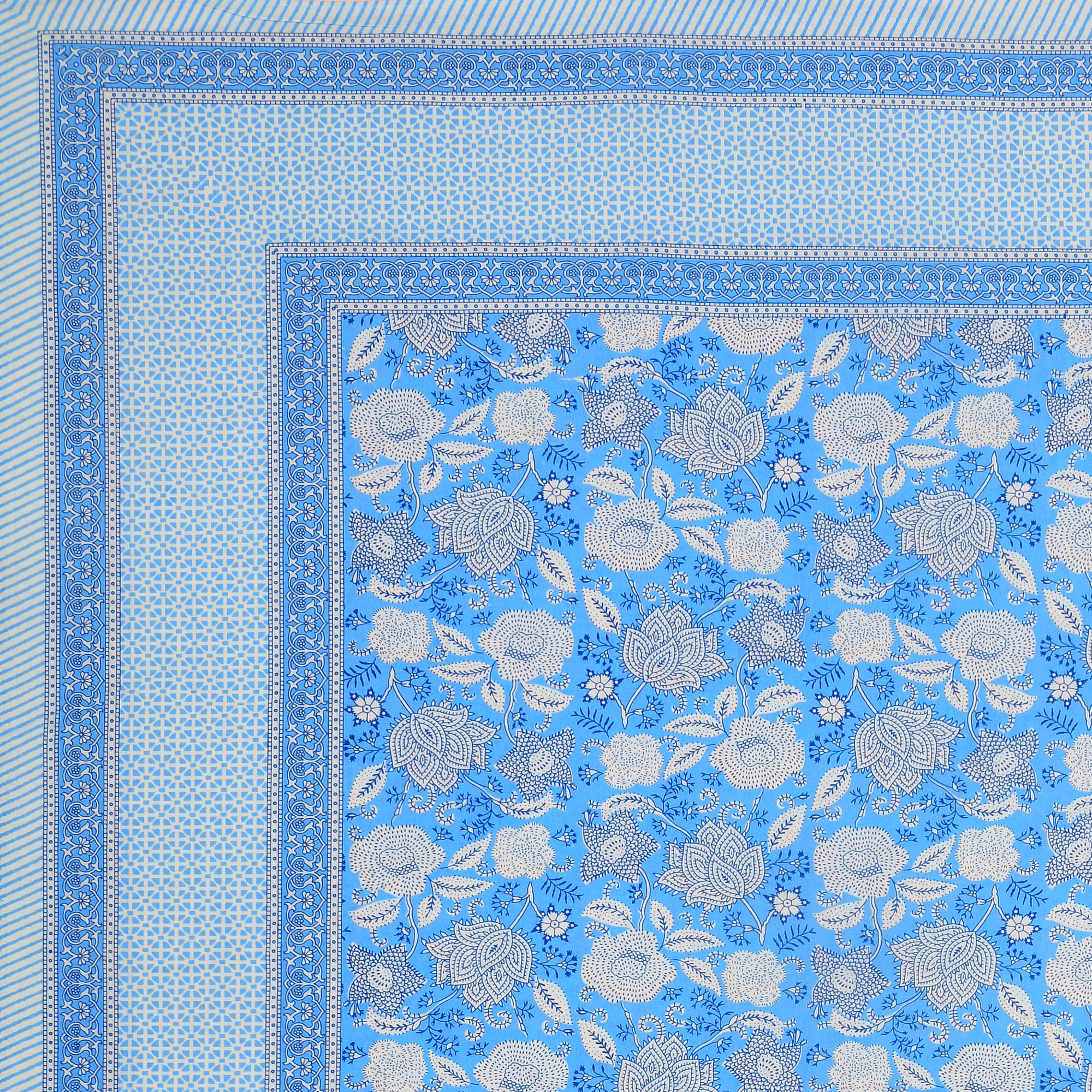 Blue White Floral 240 TC Pure Cotton Double Bedsheet with 2 Pillow Covers