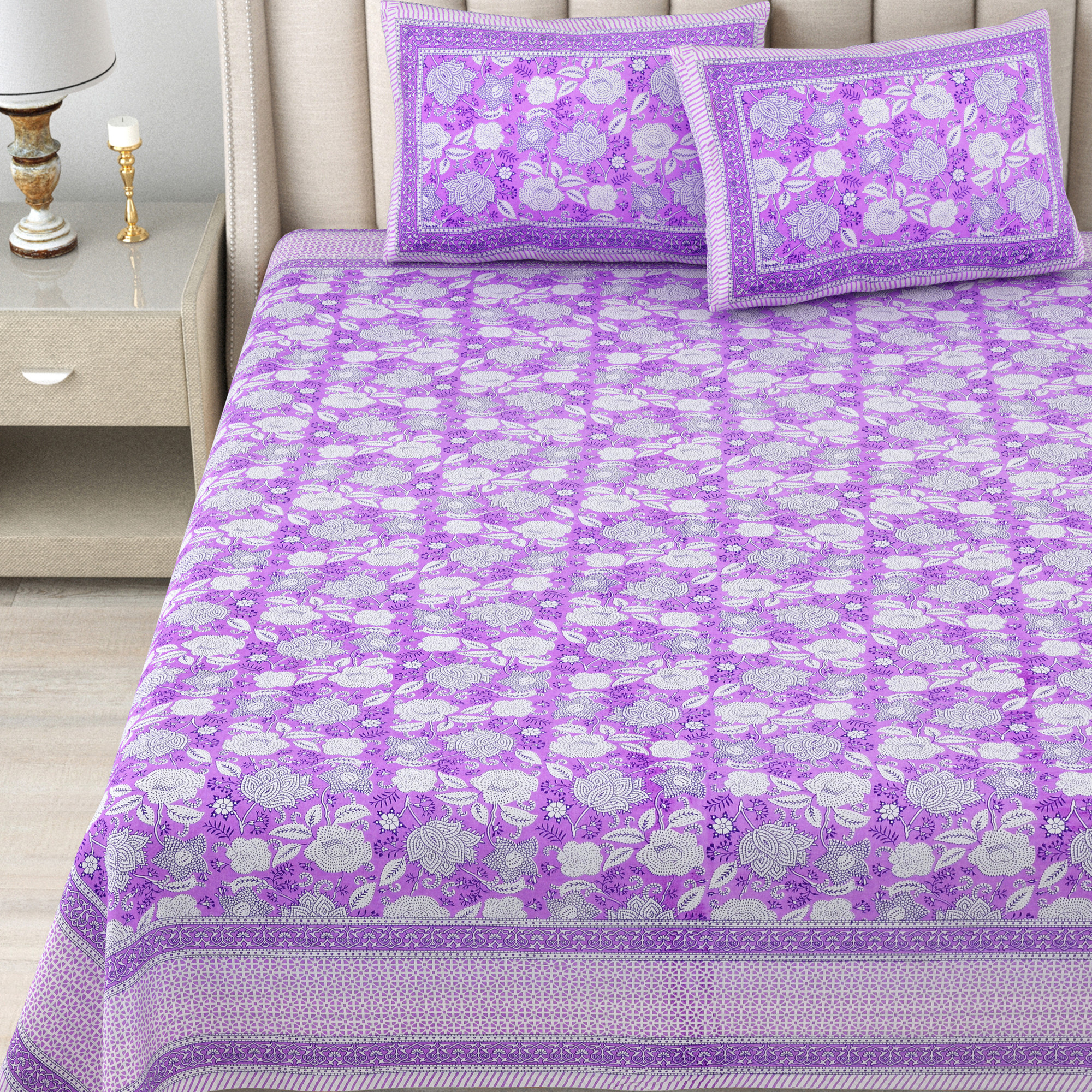 Purple White Floral 240 TC Pure Cotton Double Bedsheet with 2 Pillow Covers