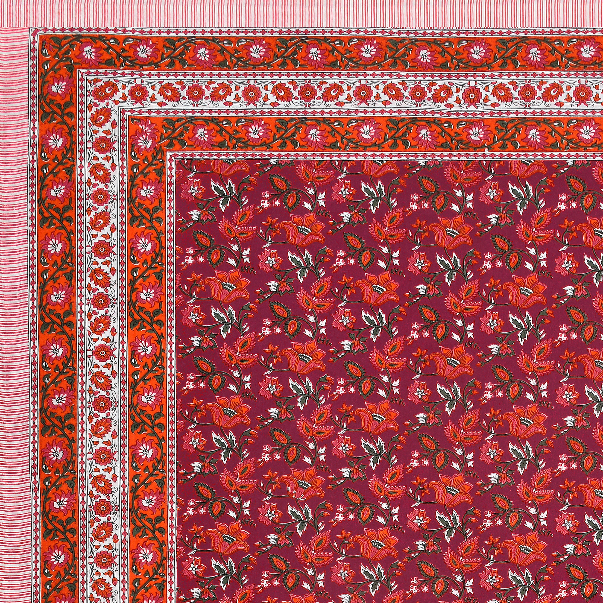 White  Maroon Floral 210 TC Pure Cotton Double Bedsheet with 2 Pillow Covers