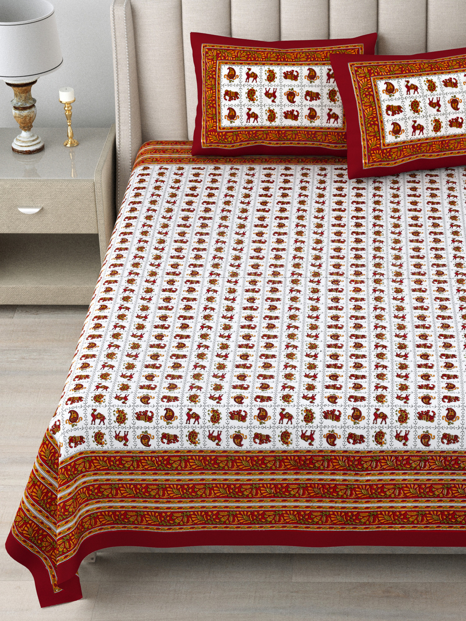 Ethnic Motifs Printed 100 Pure Cotton King-Size Bedsheet with 2 Pillow Covers