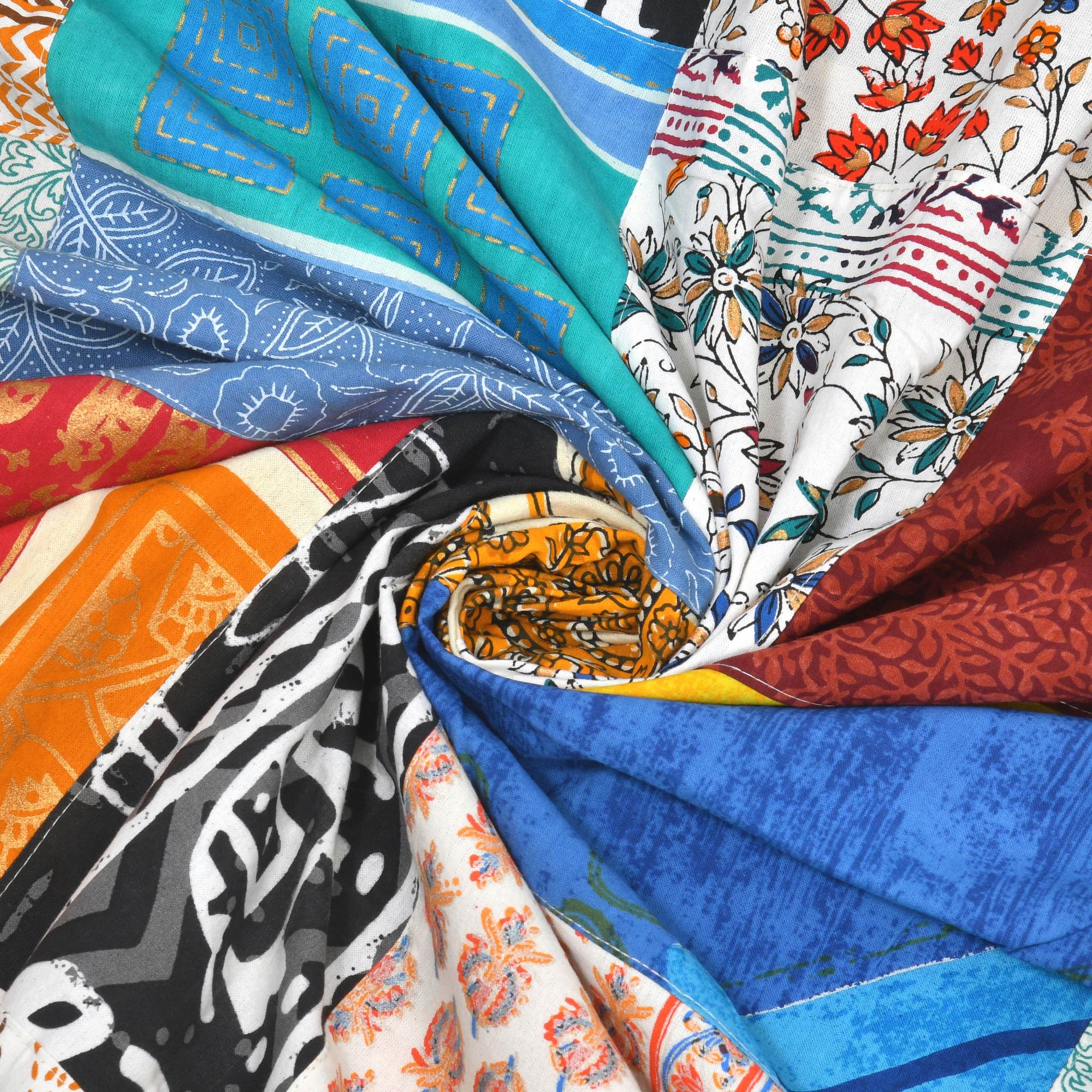 Satrangi Multi-Patchwork Pure Cotton Double Bedsheet with 2 Pillow Covers