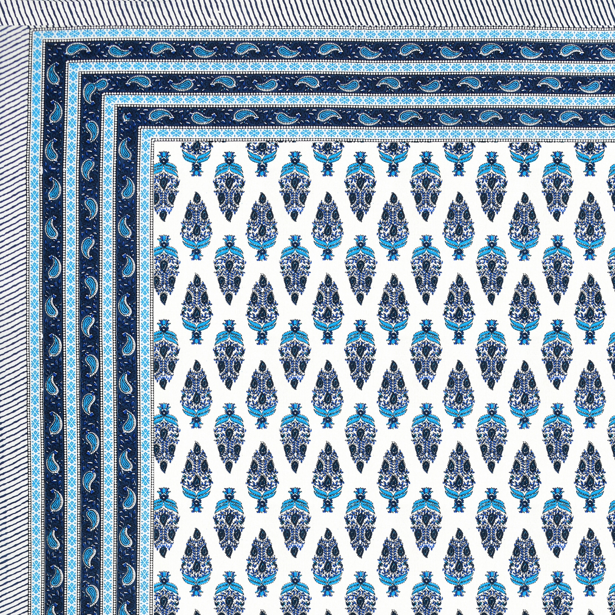 Blue White Floral 240 TC Pure Cotton Double Bedsheet with 2 Pillow Covers